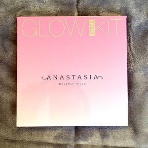 Anastasia Sugar Glow Kit